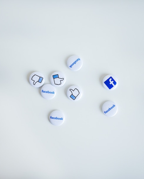 facebook like badges